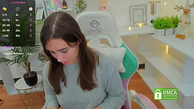  Eliizabeth  online show from January 11, 2025, 3:55 am