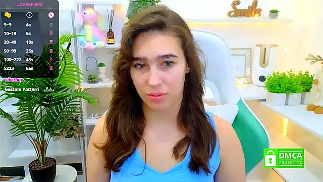  Eliizabeth  online show from January 20, 2025, 9:53 pm