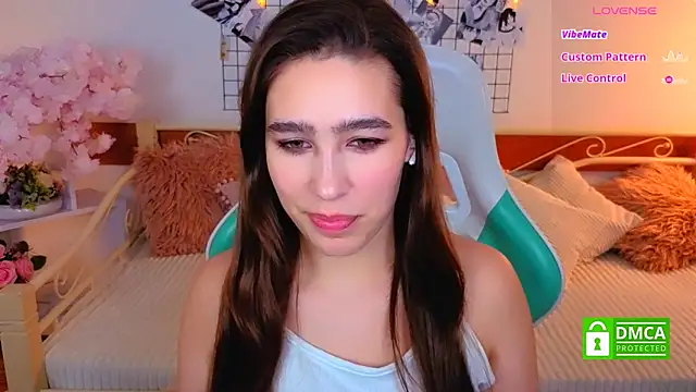  Eliizabeth  online show from February 14, 2026, 10:17 pm