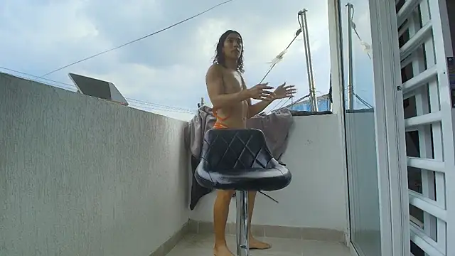 roxana collins online show from March 6, 2026, 9:44 pm