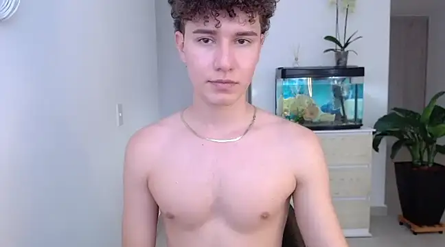 Snapshot of adrian_morelly chatting on December 9, 2024, 9:26 pm adrian morelly online show from December 9, 2024, 9:26 pm