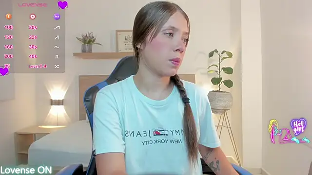 nataly rodri online show from March 24, 2026, 1:54 am