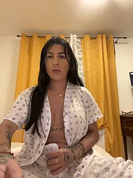 Snapshot of missdirtyhot_ chatting on October 16, 2025, 5:25 pm missdirtyhot online show from October 16, 2025, 5:25 pm