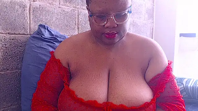 Snapshot of PASION_THUNDERX23 chatting on October 16, 2025, 6:03 am PASION THUNDERX23 online show from October 16, 2025, 6:03 am