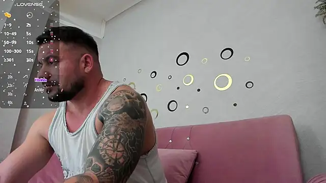 musclemonster31 online show from January 12, 2025, 8:14 pm