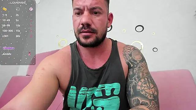 musclemonster31 online show from January 16, 2025, 3:45 am