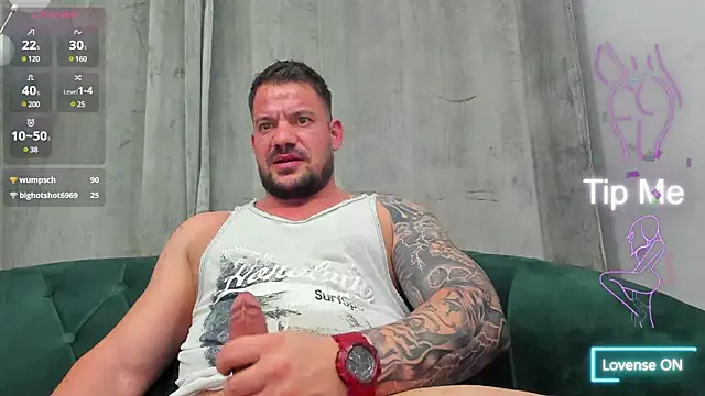musclemonster31 online show from March 11, 2025, 4:21 am