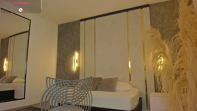 Snapshot of riley_sierra chatting on September 23, 2025, 12:41 pm riley sierra online show from September 23, 2025, 12:41 pm