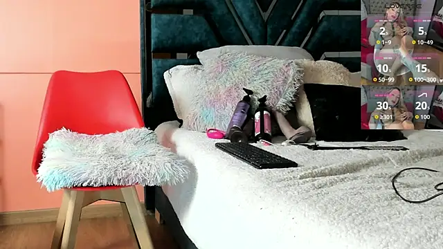  BrendaMichel  online show from October 6, 2025, 12:46 pm