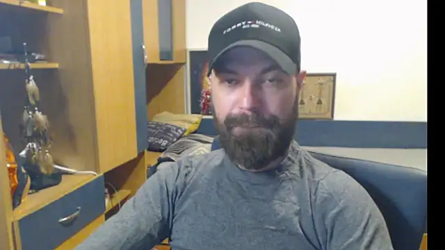 Snapshot of DoubleJake chatting on October 8, 2025, 5:16 am DoubleJake online show from October 8, 2025, 5:16 am