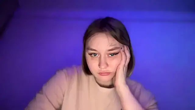 Snapshot of Isabel-Bailey chatting on November 6, 2025, 9:59 pm Isabel-Bailey online show from November 6, 2025, 9:59 pm