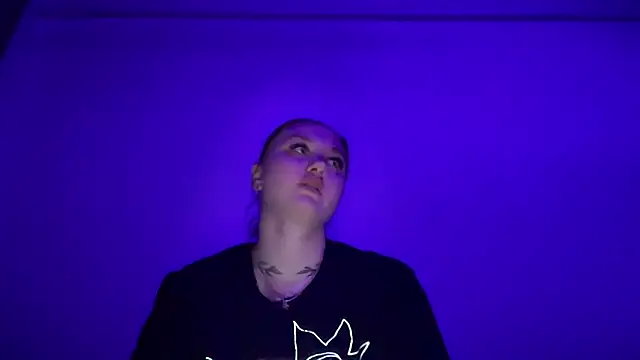 Snapshot of Isabel-Bailey chatting on November 15, 2025, 9:21 pm Isabel-Bailey online show from November 15, 2025, 9:21 pm