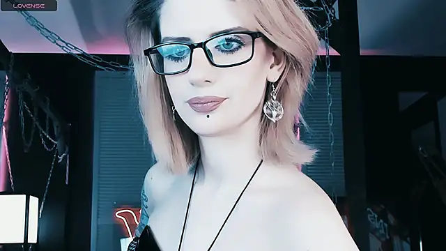 Snapshot of Noah_ElmerX chatting on December 20, 2024, 4:46 pm Noah ElmerX online show from December 20, 2024, 4:46 pm