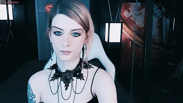 Snapshot of Noah_ElmerX chatting on January 8, 2025, 7:24 pm Noah ElmerX online show from January 8, 2025, 7:24 pm