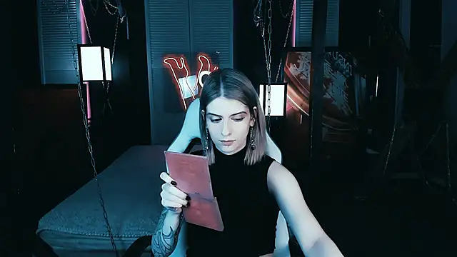 Snapshot of Noah_ElmerX chatting on February 25, 2025, 5:04 pm Noah ElmerX online show from February 25, 2025, 5:04 pm