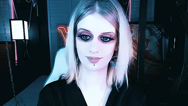 Snapshot of Noah_ElmerX chatting on March 3, 2025, 10:42 pm Noah ElmerX online show from March 3, 2025, 10:42 pm