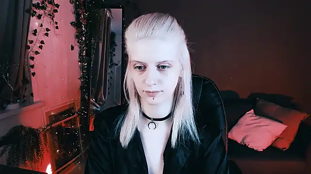 Snapshot of Noah_ElmerX chatting on September 10, 2025, 2:39 pm Noah ElmerX online show from September 10, 2025, 2:39 pm