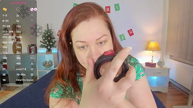 Snapshot of CutieGinger chatting on December 29, 2024, 7:22 pm CutieGinger online show from December 29, 2024, 7:22 pm