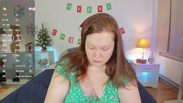 Snapshot of CutieGinger chatting on January 7, 2025, 6:14 pm CutieGinger online show from January 7, 2025, 6:14 pm