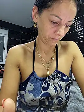 bruneta sexy23 online show from October 11, 2025, 3:39 am