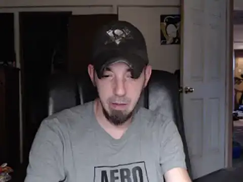 Snapshot of pensguy30 chatting on December 15, 2024, 8:25 pm pensguy30 online show from December 15, 2024, 8:25 pm