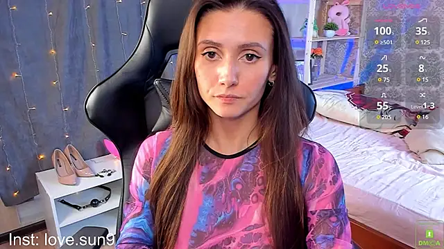 Michel Momsen online show from December 10, 2024, 6:28 pm