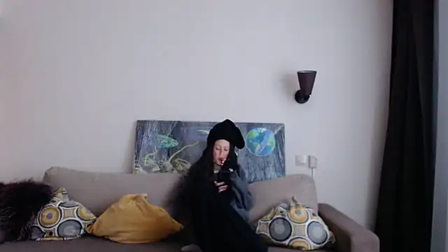 Snapshot of Terpsichore_Muse chatting on February 6, 2025, 11:43 am Terpsichore Muse online show from February 6, 2025, 11:43 am