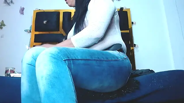 Helennahot online show from January 25, 2025, 12:48 am