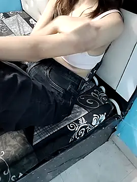 Karina jaan online show from January 20, 2025, 9:22 pm