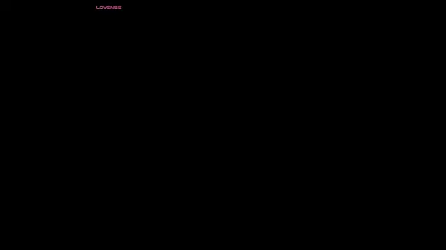 Snapshot of Iris_Ross_ chatting on July 6, 2026, 11:40 am Iris Ross online show from July 6, 2026, 11:40 am