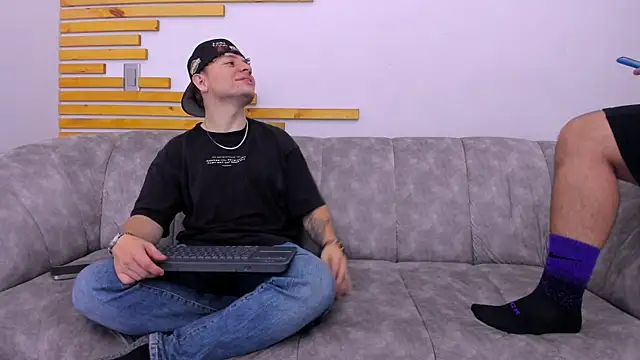 Snapshot of blessmyneighbors2 chatting on September 23, 2025, 2:03 am blessmyneighbors2 online show from September 23, 2025, 2:03 am