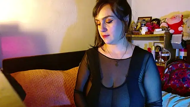 Snapshot of collette_beaufoy_ chatting on February 21, 2026, 5:41 am collette beaufoy online show from February 21, 2026, 5:41 am