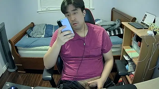 Koreanboy171 online show from March 24, 2026, 3:11 am