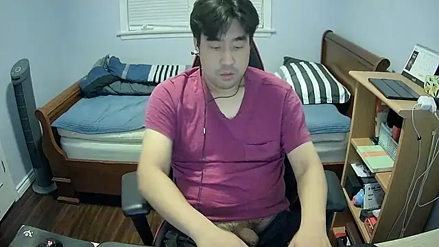 Koreanboy171 online show from March 25, 2026, 3:01 am