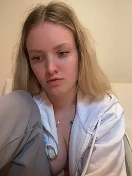 Snapshot of mariemelissah chatting on March 6, 2025, 11:36 am mariemelissah online show from March 6, 2025, 11:36 am