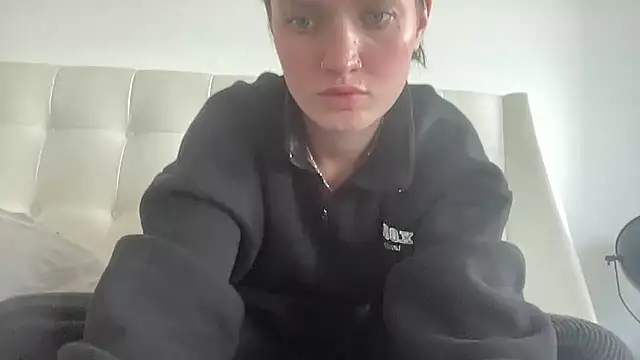 mariemelissah online show from December 20, 2025, 10:11 am