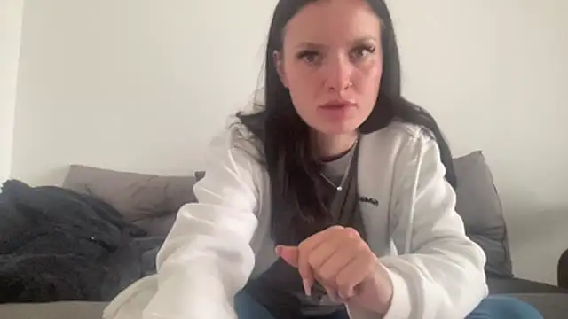 mariemelissah online show from February 11, 2026, 11:15 am