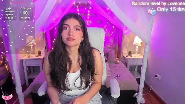 Snapshot of Ellie_Jhonson__ chatting on January 4, 2025, 2:25 pm Ellie Jhonson online show from January 4, 2025, 2:25 pm