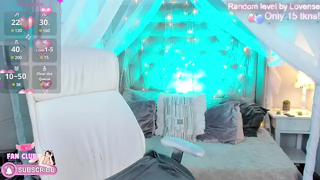 Snapshot of Ellie_Jhonson__ chatting on January 14, 2025, 1:38 pm Ellie Jhonson online show from January 14, 2025, 1:38 pm