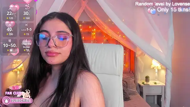 Snapshot of Ellie_Jhonson__ chatting on January 20, 2025, 4:12 pm Ellie Jhonson online show from January 20, 2025, 4:12 pm