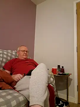 FriendlyDave online show from February 10, 2025, 9:58 pm