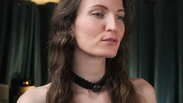 yulladao online show from March 11, 2026, 4:35 pm