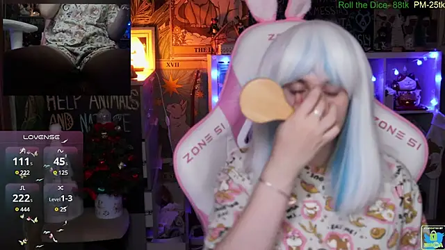 Snapshot of ShiroiFubuki chatting on December 12, 2024, 5:48 pm ShiroiFubuki online show from December 12, 2024, 5:48 pm