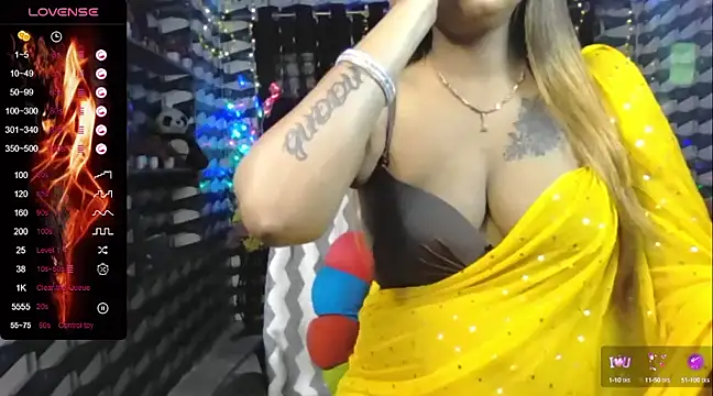 Hotty Navyaa online show from January 20, 2025, 3:26 am