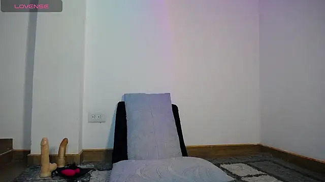 Snapshot of monkeywillwhite chatting on January 8, 2025, 12:47 pm monkeywillwhite online show from January 8, 2025, 12:47 pm