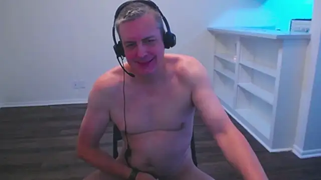 Snapshot of JulioMaximus chatting on November 29, 2025, 8:34 pm JulioMaximus online show from November 29, 2025, 8:34 pm