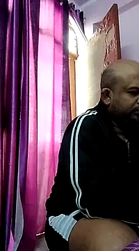 Dick 6inches online show from March 1, 2025, 9:29 am