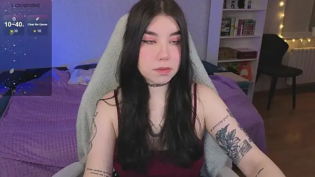 kellyharris online show from December 21, 2025, 2:46 pm