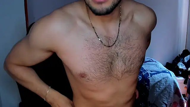 Snapshot of Tommy_Bred chatting on March 2, 2026, 6:04 pm Tommy Bred online show from March 2, 2026, 6:04 pm