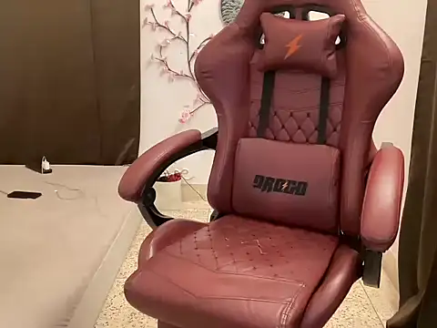 shanayaaa 1 online show from March 8, 2026, 1:14 am